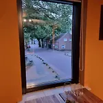 Aan De Burgwal Homestay *