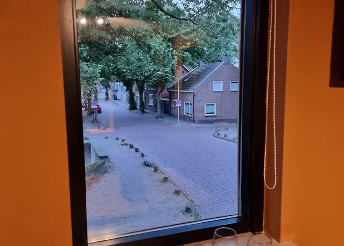 Aan De Burgwal Accommodatie bij particulieren *
